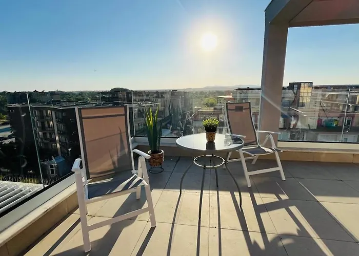 Jadore Secret Garden Panoramic 公寓 *