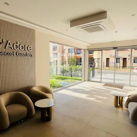 Jadore Secret Garden Panoramic Apartment