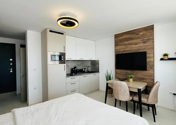 Jadore Secret Garden Panoramic Appartement Sunny Beach