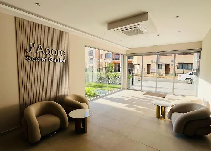 Jadore Secret Garden Panoramic Appartement